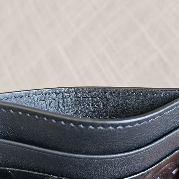 NEW Burberry leather mini wallet card holder black embossed Monogram - Picture 4 of 4